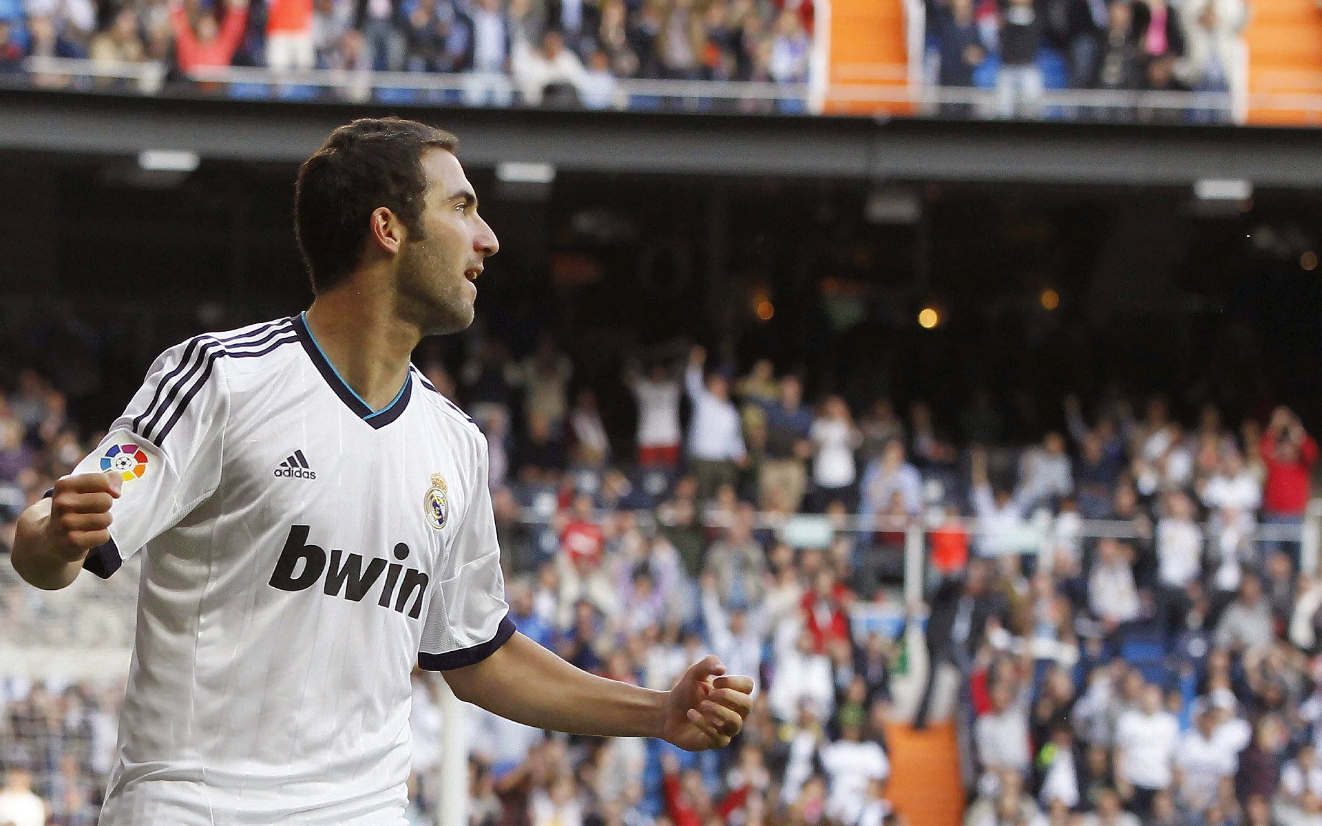 JiuyouAPP下载-英超逆转天王：逆境中展现王者本色，英超王朝